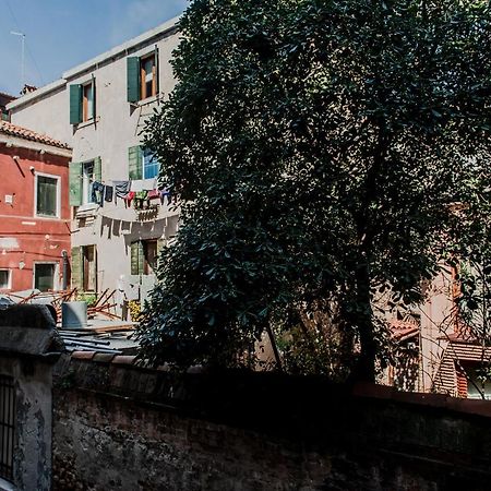Gondola, San Giacomo Venedig Exterior foto