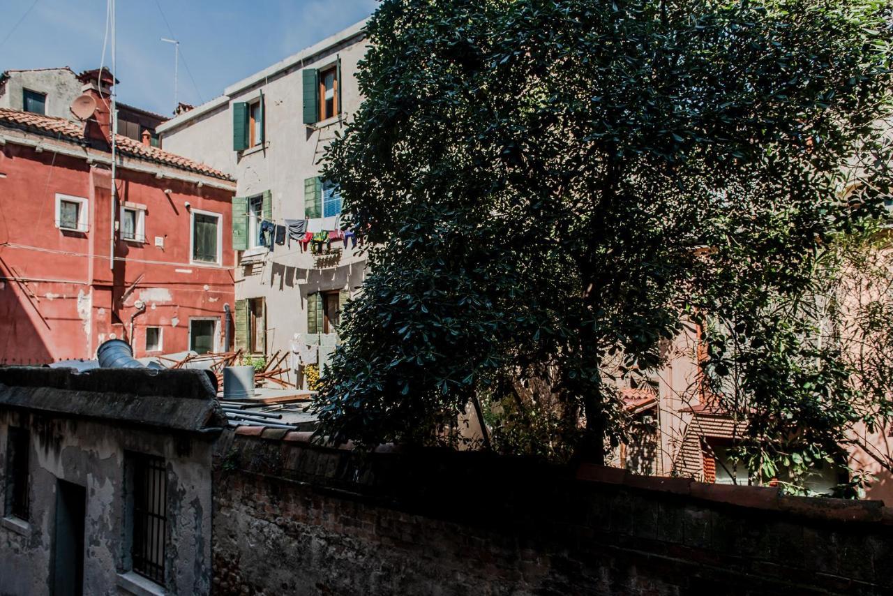 Gondola, San Giacomo Venedig Exterior foto